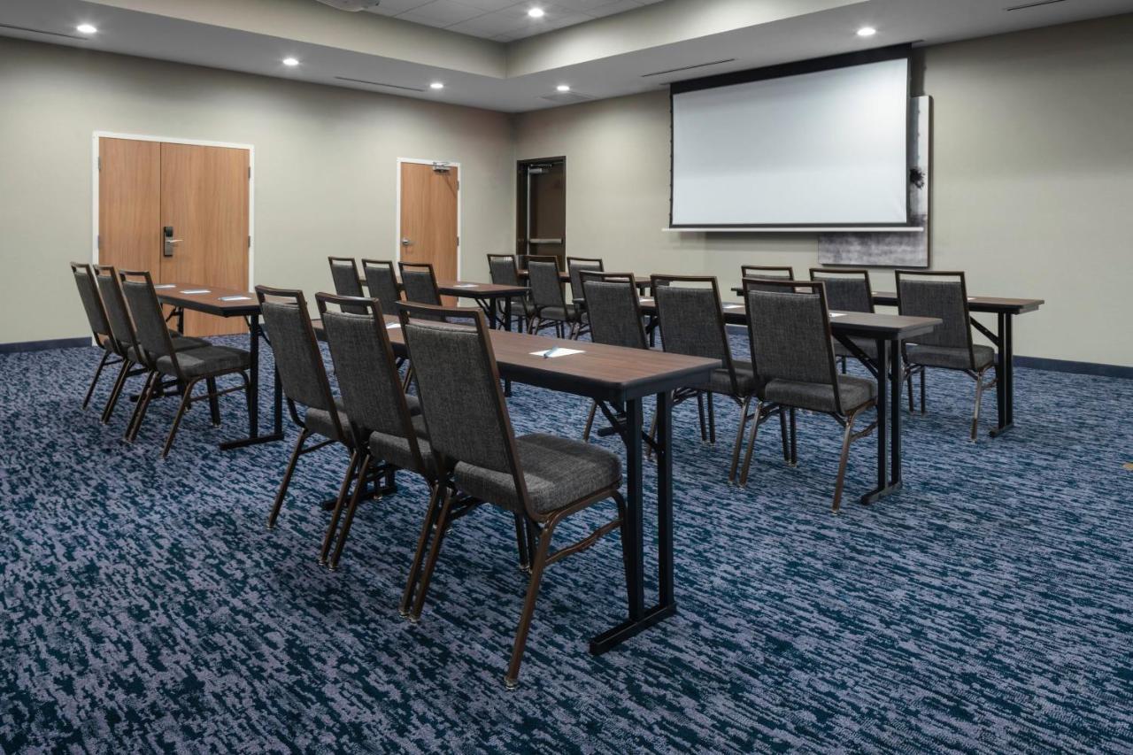 Fairfield Inn & Suites By Marriott Corinth South Denton Area Dış mekan fotoğraf